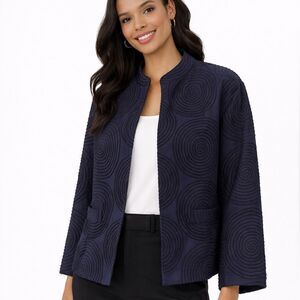 Whyci Milano Quilted Swirl Stitch Jacket- Made in Italy ✨
